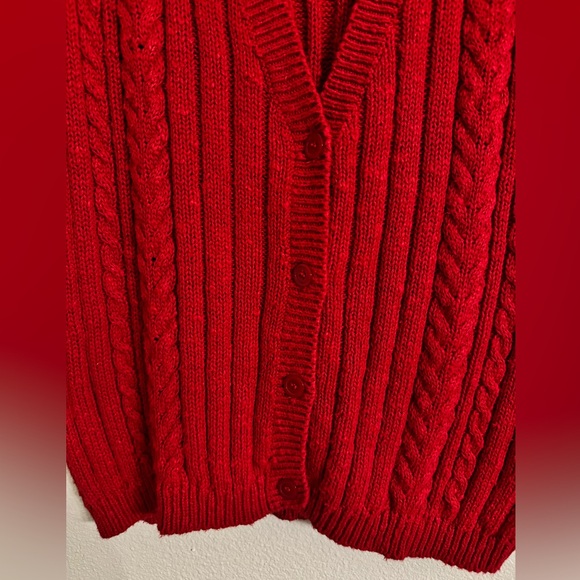 Vintage Alfred Dunner Red Woman’s Sweater Vest - Picture 3 of 5